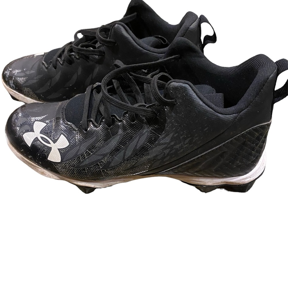 Kids Under Armor Cleats